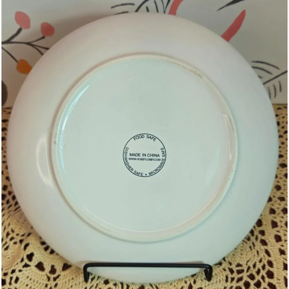 NWT Set of 4 Beautiful Floral Pattern Salad Plates by The Spring Shop